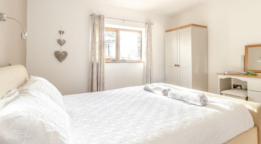 Photo of 3 Bed in Capel Seion