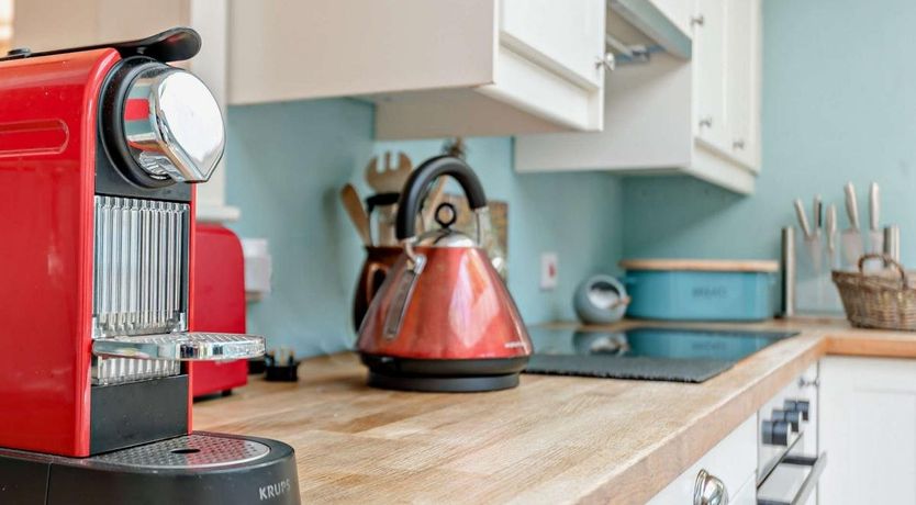 Photo of 2 Bed in Beaulieu