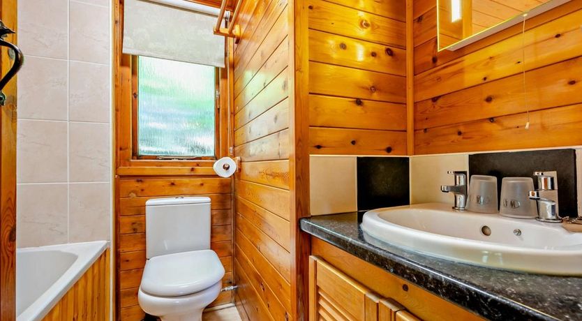 Photo of 2 Bed in Loughrigg