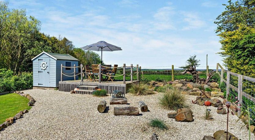 Photo of 2 Bed in Easington