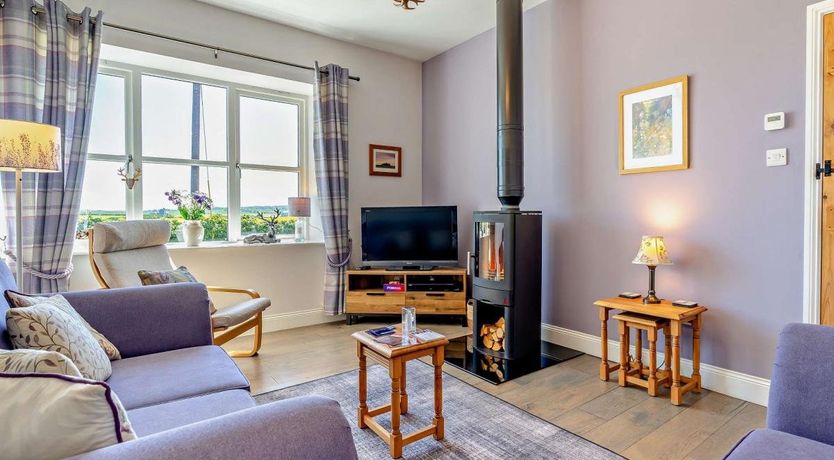 Photo of 2 Bed in Easington