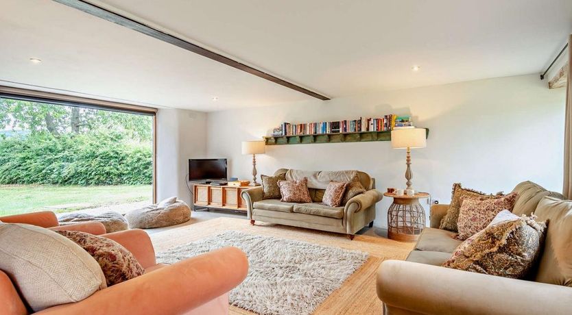 Photo of 3 Bed in Hay on Wye