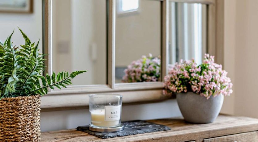 Photo of 4 Bed in Weare Giffard