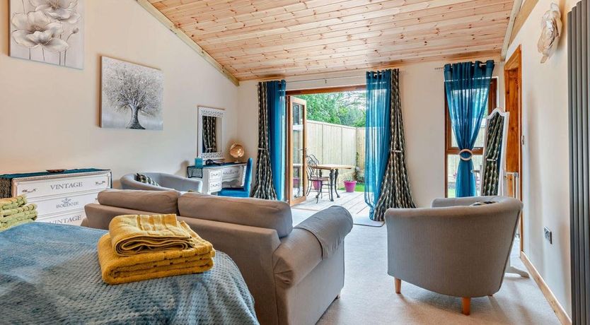 Photo of 1 Bed in Pennington