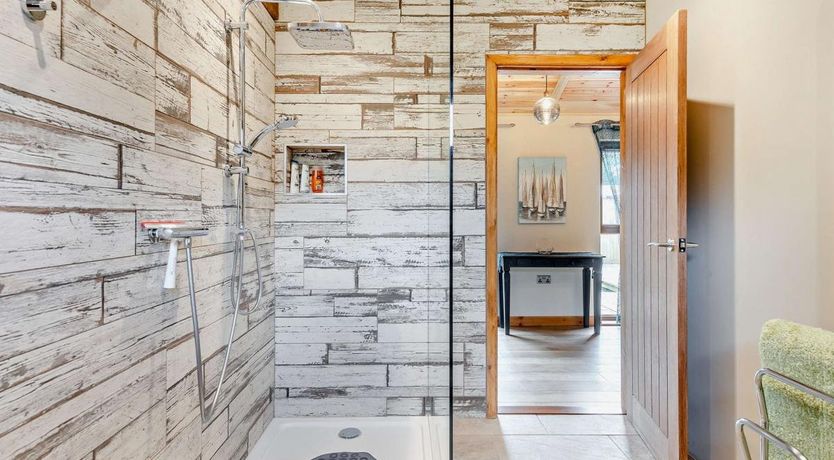 Photo of 1 Bed in Pennington