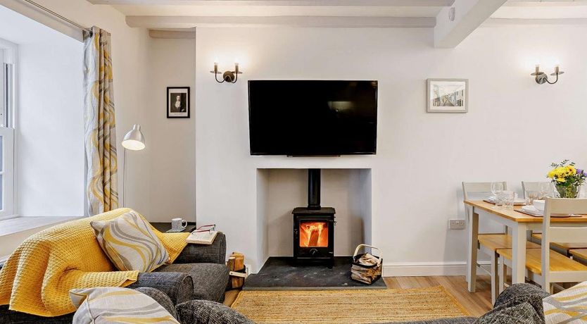 Photo of 2 Bed in Aberdovey