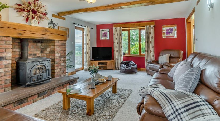 Photo of 3 Bed in Brecon