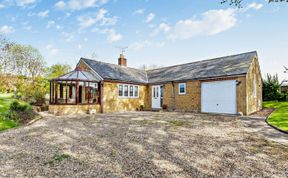 Photo of 2 Bed in South Petherton