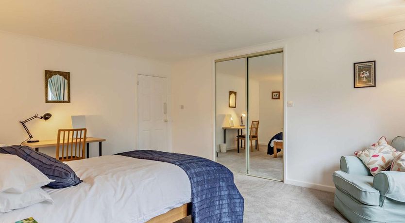 Photo of 2 Bed in South Petherton