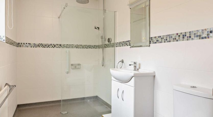 Photo of 2 Bed in South Petherton