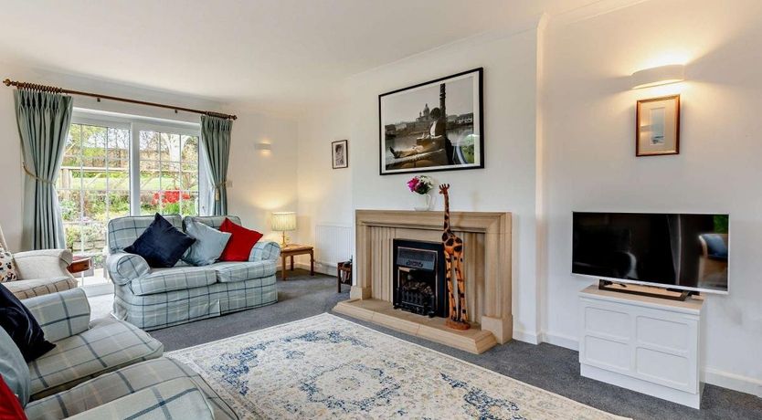 Photo of 2 Bed in South Petherton