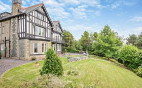 Photo of in Harlech  (92043)