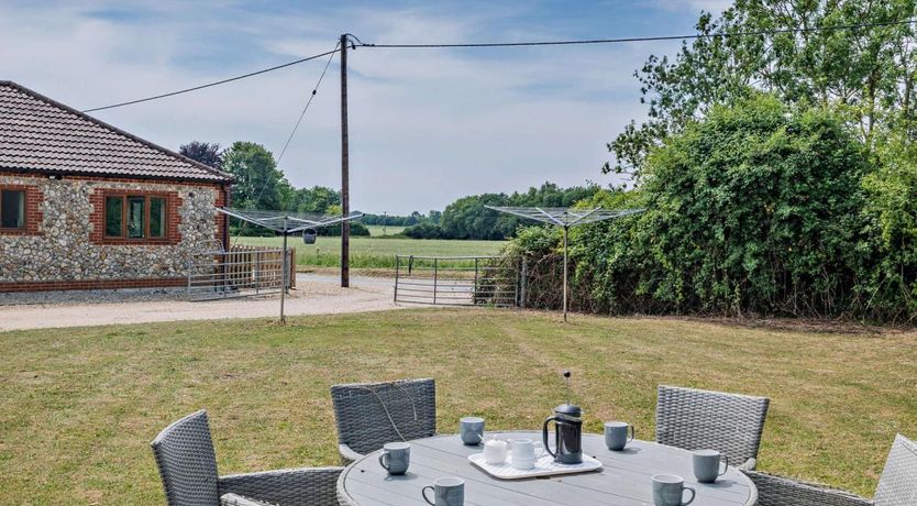 Photo of 2 Bed in Horningtoft