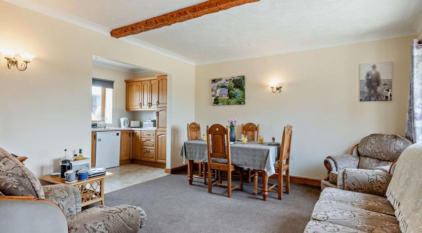 Photo of 2 Bed in Horningtoft