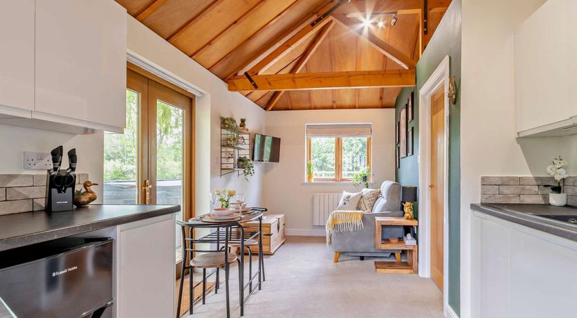 Photo of 1 Bed in Pershore