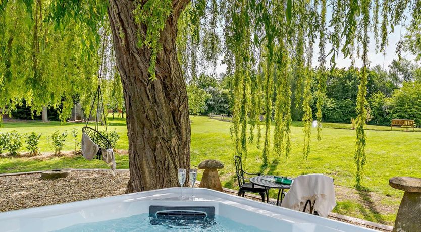 Photo of 1 Bed in Pershore