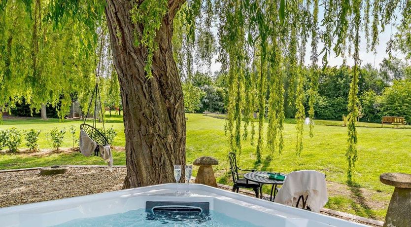 Photo of 1 Bed in Bricklehampton