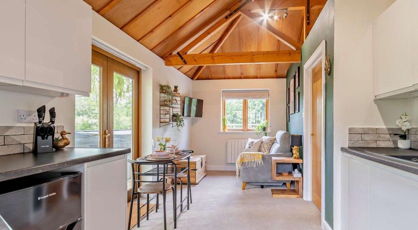 Photo of 1 Bed in Bricklehampton