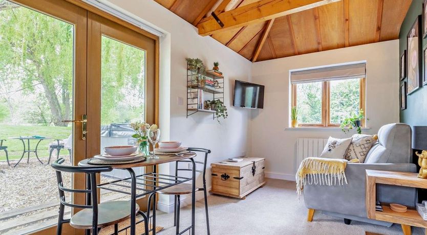 Photo of 1 Bed in Bricklehampton