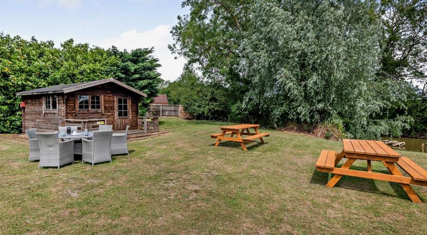 Photo of 2 Bed in Horningtoft