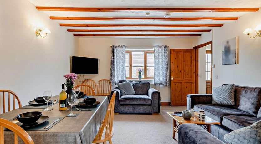 Photo of 2 Bed in Horningtoft