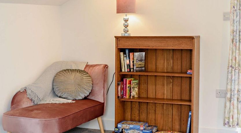 Photo of 2 Bed in High Bickington