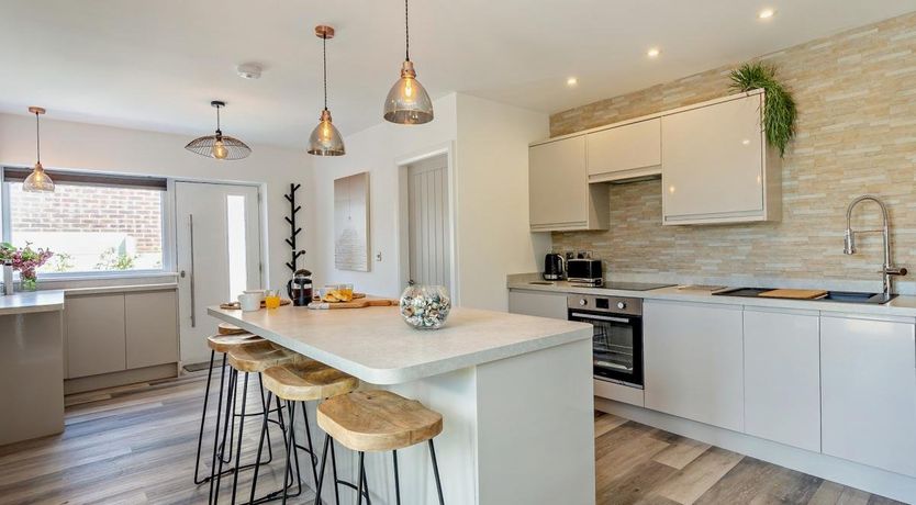 Photo of 2 Bed in Knott End-on-Sea