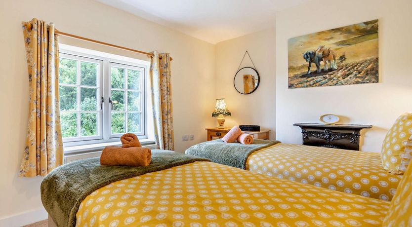 Photo of 2 Bed in Alford