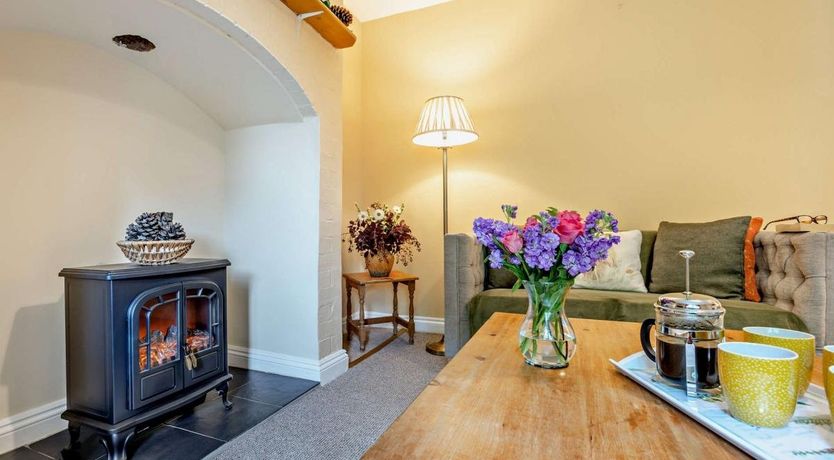 Photo of 2 Bed in Rigsby