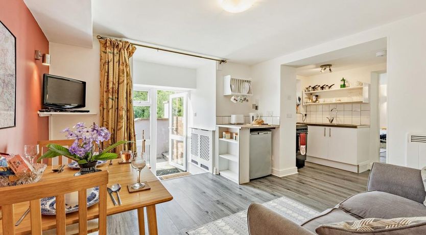 Photo of 1 Bed in Llangollen