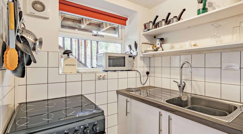 Photo of 1 Bed in Llangollen