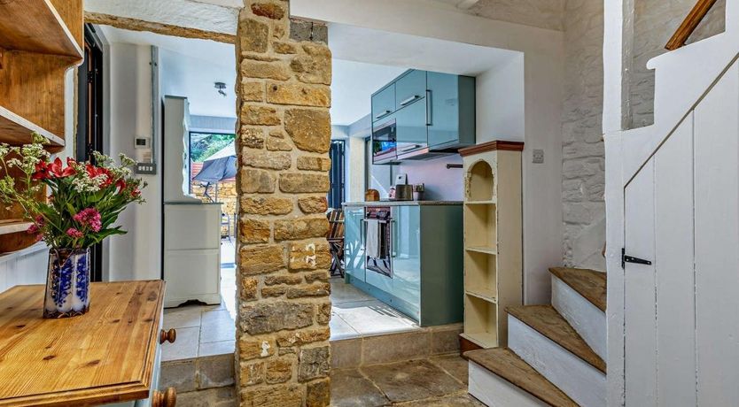 Photo of 3 Bed in Montacute