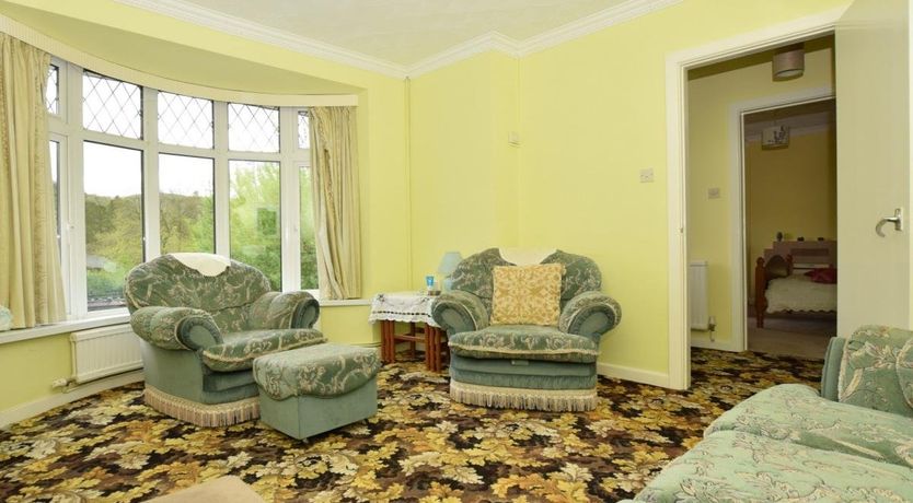 Photo of 2 Bed in Penycae