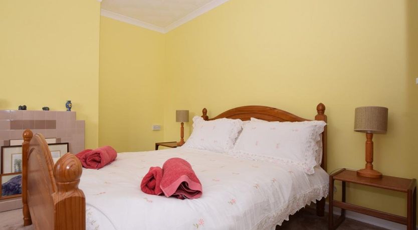 Photo of 2 Bed in Penycae