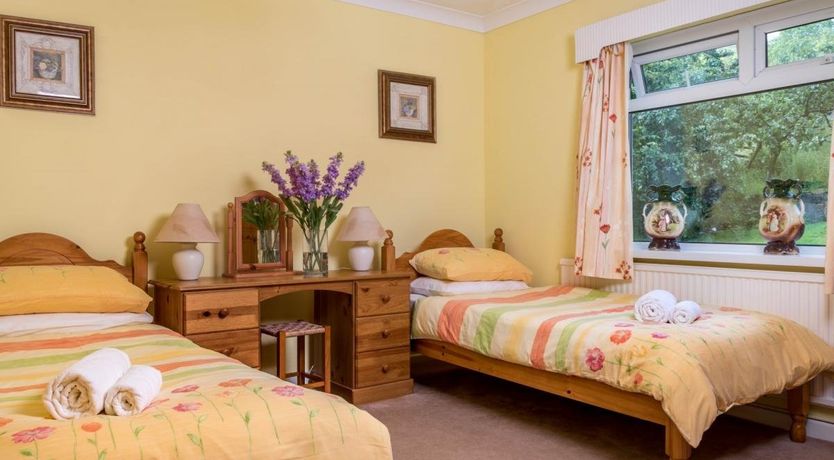 Photo of 2 Bed in Penycae