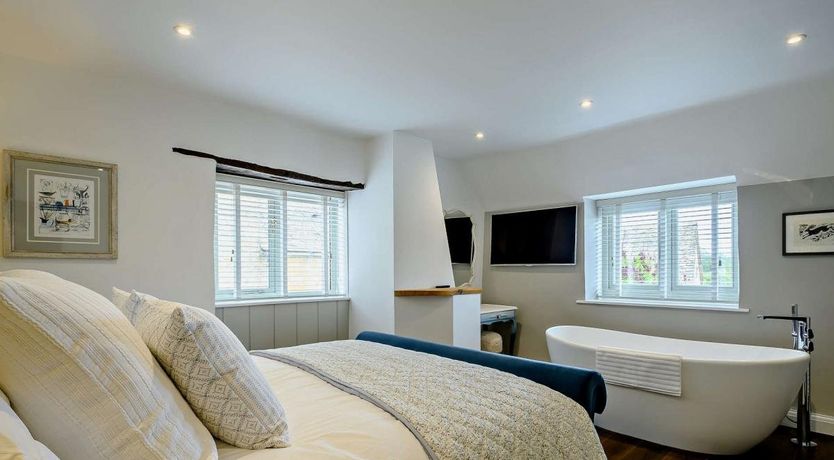 Photo of 2 Bed in Temple Guiting