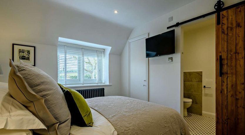 Photo of 2 Bed in Temple Guiting