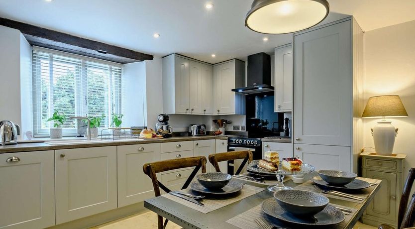 Photo of 2 Bed in Temple Guiting