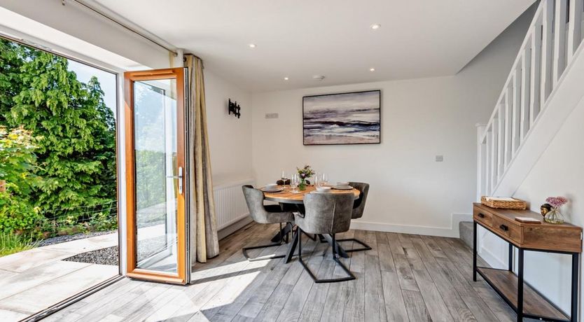 Photo of 2 Bed in High Bickington