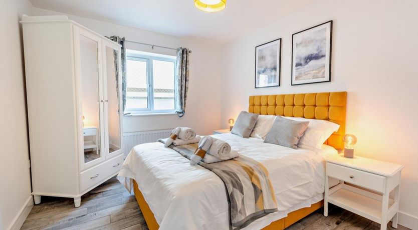 Photo of 2 Bed in High Bickington