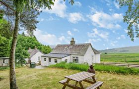 Photo of cottage-in-perth-and-kinross-22