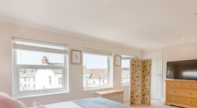 Photo of 2 Bed in Instow