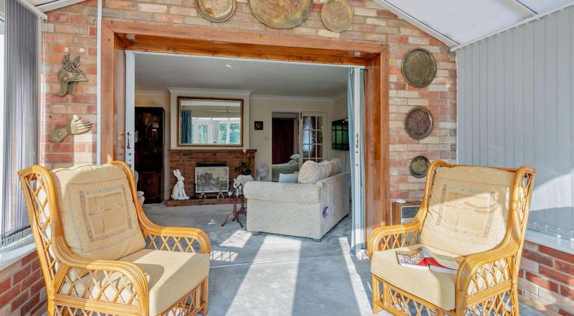 Photo of 1 Bed in Pilley