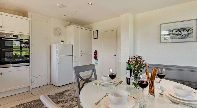 Photo of 2 Bed in Leathley