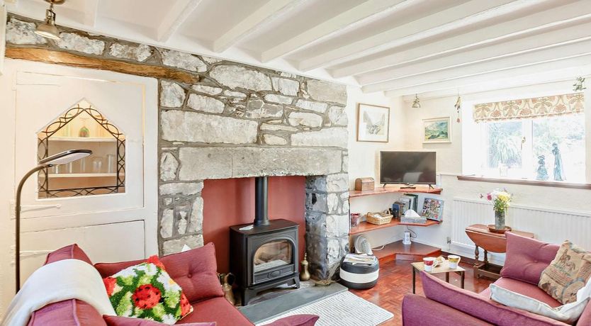 Photo of 1 Bed in Penmaenmawr