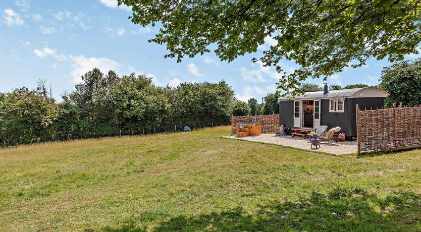 Photo of 1 Bed in Woolaston