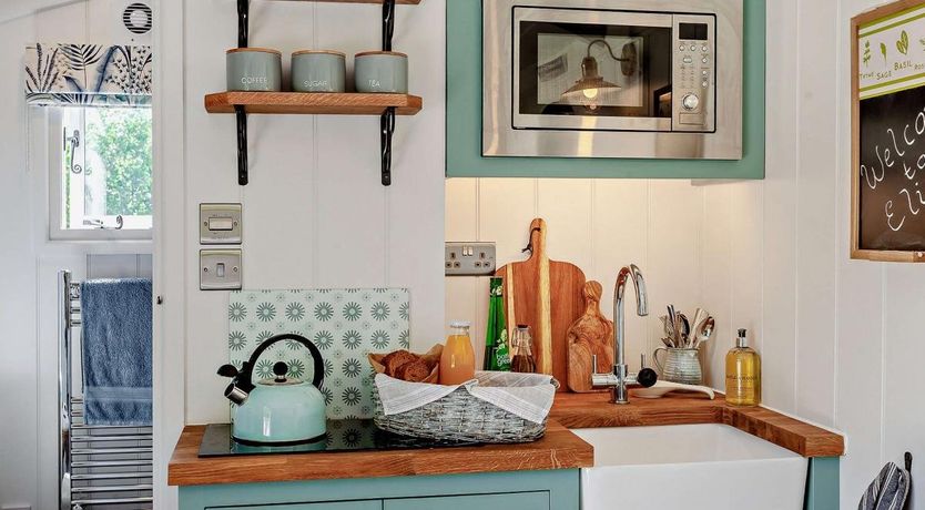 Photo of 1 Bed in Woolaston