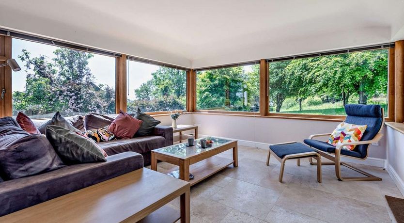 Photo of 3 Bed in Gwernogle