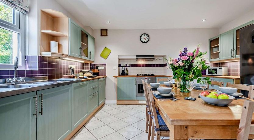 Photo of 3 Bed in Gwernogle