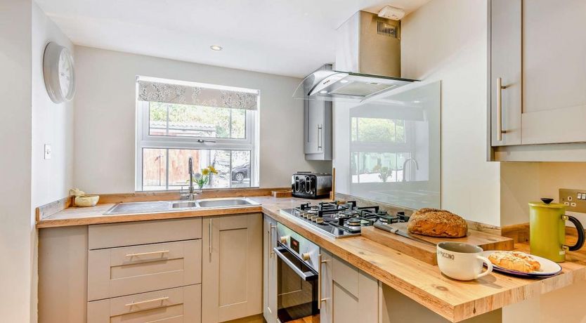 Photo of 3 Bed in Aberdovey